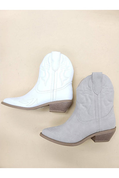 Western Boot white or grey